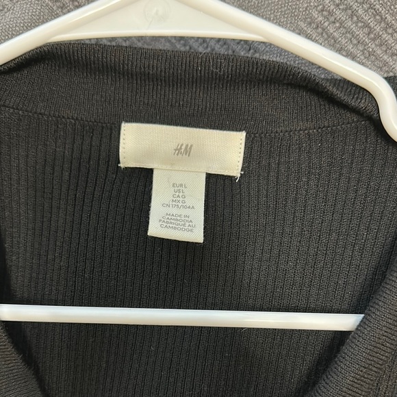 H&M  Knit Ribbed Dress - Picture 2 of 6